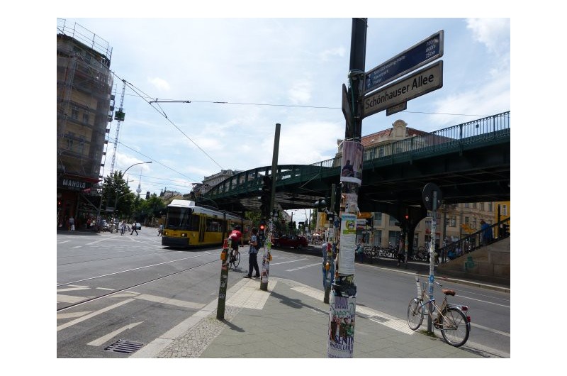 UBahn Berlin Freie Fahrt mit dem öffentlichen Nahverkehr